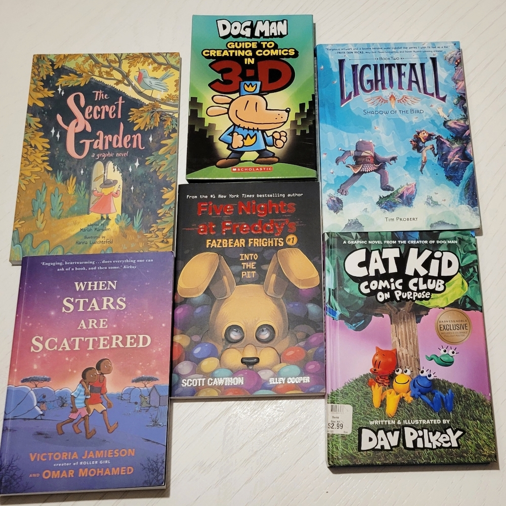 KIDS Graphic Book Bundle 4th 5th Grade reading level.